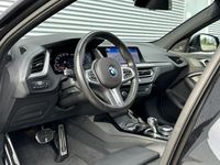 tweedehands BMW M135 135 i xDrive High Executive | Dak| Dealer onderhou