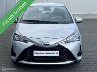 tweedehands Toyota Yaris 1.5 Hybrid Aut., Camera, Navi, Cruise, Netjes !