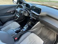 tweedehands Peugeot e-2008 EV GT Pack 50 kWh Trekhaak / Clima / Camera / Navi
