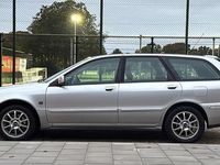 Occasion Volvo V40 136 PK (100 kW) 2003 Grijs Stationwagen