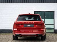 tweedehands Volvo XC60 2.0 Recharge T8 AWD R-Design Massage Luchtvering S