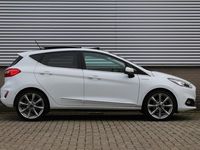 tweedehands Ford Fiesta 1.0 EcoBoost 125PK Vignale | Panoramadak | BLIS |