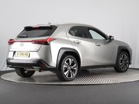 Occasion Lexus UX 250h Sport Line 109 PK (80 kW) 2019 Grijs SUV