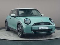 Nieuw Mini Cooper Classic 114 kW (156 PK) 2025 Groen Hatchback