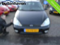 tweedehands Ford Focus 1.6-16V Futura Leren interieur