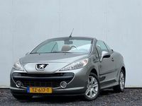 tweedehands Peugeot 207 CC 1.6 VTi | 2008 | Youngtimer | Cabriolet |