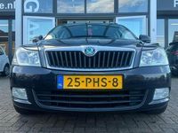 tweedehands Skoda Octavia Combi 1.6 TDI Greentech Ambition Business Line navigatie clima cruise controle lm-velgen elek-pakket pdc trekhaak