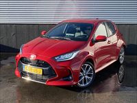 Occasion Toyota Yaris Hybrid Executive 131 PK (96 kW) 2024 Rood Hatchback
