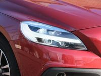 tweedehands Volvo V40 CC T4 190pk Nordic+ | Navi | Climate | Cruise | LED | PDC