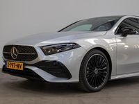 tweedehands Mercedes A200 AMG Line Panorama dak