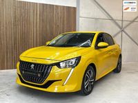 Occasion Peugeot 208 Allure 101 PK (74 kW) 2021 Geel (metallic) Hatchback