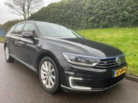 Occasion VW Passat Highline 156 PK (114 kW) 2015 Zwart Stationwagen