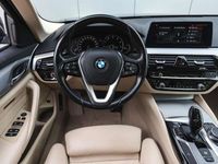tweedehands BMW 540 5-SERIEHigh Executive Automaat / Trekhaak / Adaptieve LED / Active Steering / Active Cruise Control / Navigatie Professional / Comfortstoelen