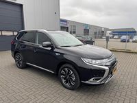Occasion Mitsubishi Outlander P-HEV Intense 135 PK (99 kW) 2020 Zwart SUV