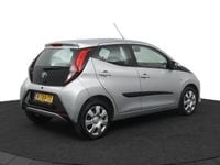 Occasion Toyota Aygo X-play 72 PK (52 kW) 2022 Grijs Hatchback