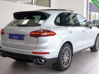 tweedehands Porsche Cayenne 3.0 S E-Hybrid Org. NL Platinum Edition Luchtvering Bose Trekhaak