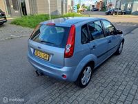 tweedehands Ford Fiesta 1.6-16V Futura AUTOMAAT|AIRCO|Trekhaak|Stuurbekr