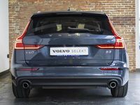tweedehands Volvo V60 B3 Automaat Business Pro | Parkeersensoren voor + achter | Navigatie | Parkeercamera | Dealer onderhouden | Adaptive cruise control | 17'' Lichtmetalen velgen | Apple carplay/android auto