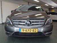 tweedehands Mercedes B180 Ambition Automaat, 86.000km Uniek, Navigatie, Cruise controle, Xenon, Pdc, Lm velgen, Nederlandse auto!! Bovag afleverpakket 695,-