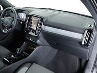 tweedehands Volvo XC40 1.5 T5 Recharge Plus Bright / Carplay / Navi / Camera / Trekhaak / DAB / Keyless / Harman Kardon