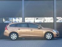 Occasion Volvo V60 114 PK (83 kW) 2013 Oranje Stationwagen