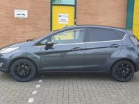 tweedehands Ford Fiesta 1.25 Trend Airco! 5 deurs! nette auto!