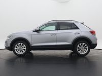 tweedehands VW T-Roc Life Business 1.0 TSI 81 kW / 110 pk