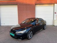 tweedehands BMW 550 5-SERIE i LPG G3/M-PAKKET/20"M6/VERLAAGD/DAK/LEER/HEADUP/BOMVOL !