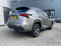 Occasion Lexus NX300h Luxury Line 197 PK (144 kW) 2016 Grijs SUV