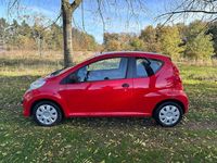 Occasion Peugeot 107 68 PK (50 kW) 2006 Rood Hatchback