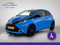 Occasion Toyota Aygo X-play 69 PK (50 kW) 2016 Blauw Hatchback
