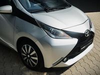 tweedehands Toyota Aygo 1.0 VVT-i X-PLAY | CAMERA | 5 DEURS | NAP | SPARCO | BLUETOOTH | AIRCO | CRUISE CONTROL | 2 SLEUTELS | GROOT SCHERM | ELEKTRISCHE RAMEN |