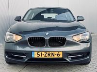 tweedehands BMW 116 1-SERIE i Sport Line, Navi, 17 Inch