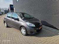 Occasion Toyota Yaris 69 PK (50 kW) 2015 Grijs Hatchback