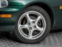 tweedehands Mazda MX5 1.8 i 6 speed 1.8i