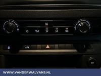 tweedehands Peugeot Expert 2.0 BlueHDI 123pk L2H1 Euro6 Airco | Navigatie | Camera | Cruisecontrol | 2500kg Trekvermogen Parkeersensoren v+a, Apple Carplay & Android Auto, Bijrijdersbank