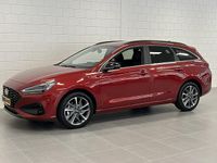 Occasion Hyundai i30 Premium 141 PK (103 kW) 2025 Rood metallic Stationwagen