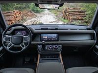 tweedehands Land Rover Defender 2.0 D240 110 7p.|Pano||Trekhaak|Camera|Leder