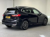 Occasion BMW 225 Active Tourer M Sport 245 PK (180 kW) 2023 Blacksapphire metallic (475) (zwart metallic) MPV