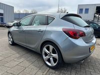 tweedehands Opel Astra 1.6 Turbo Sport nette auto 17inch sport velgen