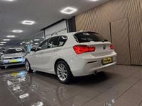 Occasion BMW 118 Executive 136 PK (100 kW) 2018 Wit Hatchback
