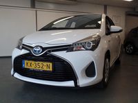 Occasion Toyota Yaris Hybrid 2017 Wit Hatchback