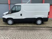 tweedehands Iveco Daily 35S17V 3.0 170pk aut. l1-h1 1e eig nieuwstaat