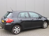 tweedehands Toyota Auris 1.6-16V Terra Airco/Trekhaak/Cruise-control