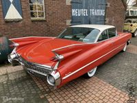 tweedehands Cadillac Coupé DeVille Coupe 59J rood wit