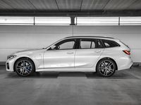 tweedehands BMW 330e 3 Serie TouringxDrive High Executive