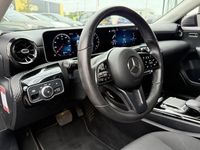 Occasion Mercedes A180 Business 136 PK (100 kW) 2020 Grijs Hatchback
