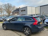 Occasion Volvo V60 Summum 215 PK (158 kW) 2013 Blauw (metallic) Stationwagen