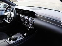 tweedehands Mercedes CLA180 Shooting Brake Business Solution AMG Automaat/Navigatie/Achteruitrijcamera/Cruise control/Digitale dash/Stoelverwarming/Burmester audio/Sfeerverlichting/Led verlichting rondom/Keyless/Buitenspiegels inklapbaar/Parkeersensoren voor