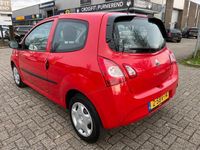 tweedehands Renault Twingo 1.2 16V Parisienne - AIRCO - APK 03-2025 - NAP !